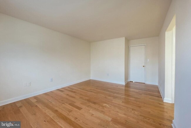 Building Photo - 734 Ivy League Ln
