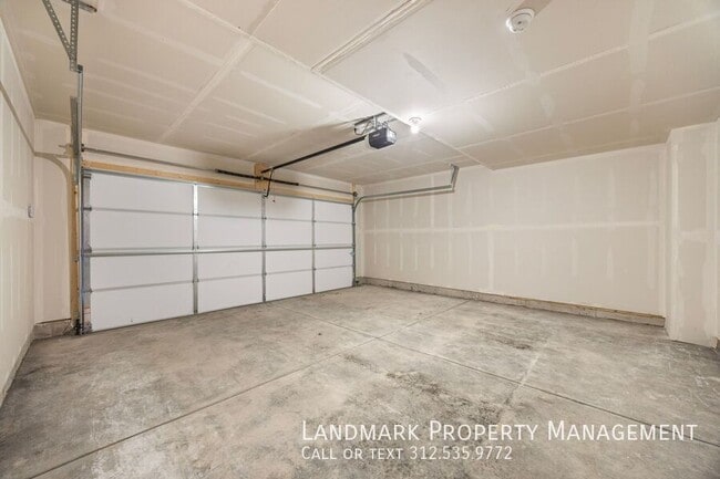 Building Photo - 6367 Ulster Dr