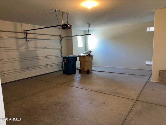 Building Photo - 3112 N 310th Ln