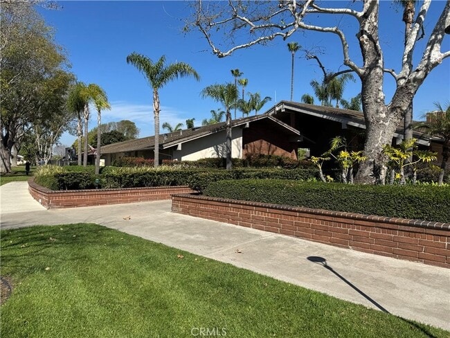 Building Photo - 8788 Coral Springs Ct