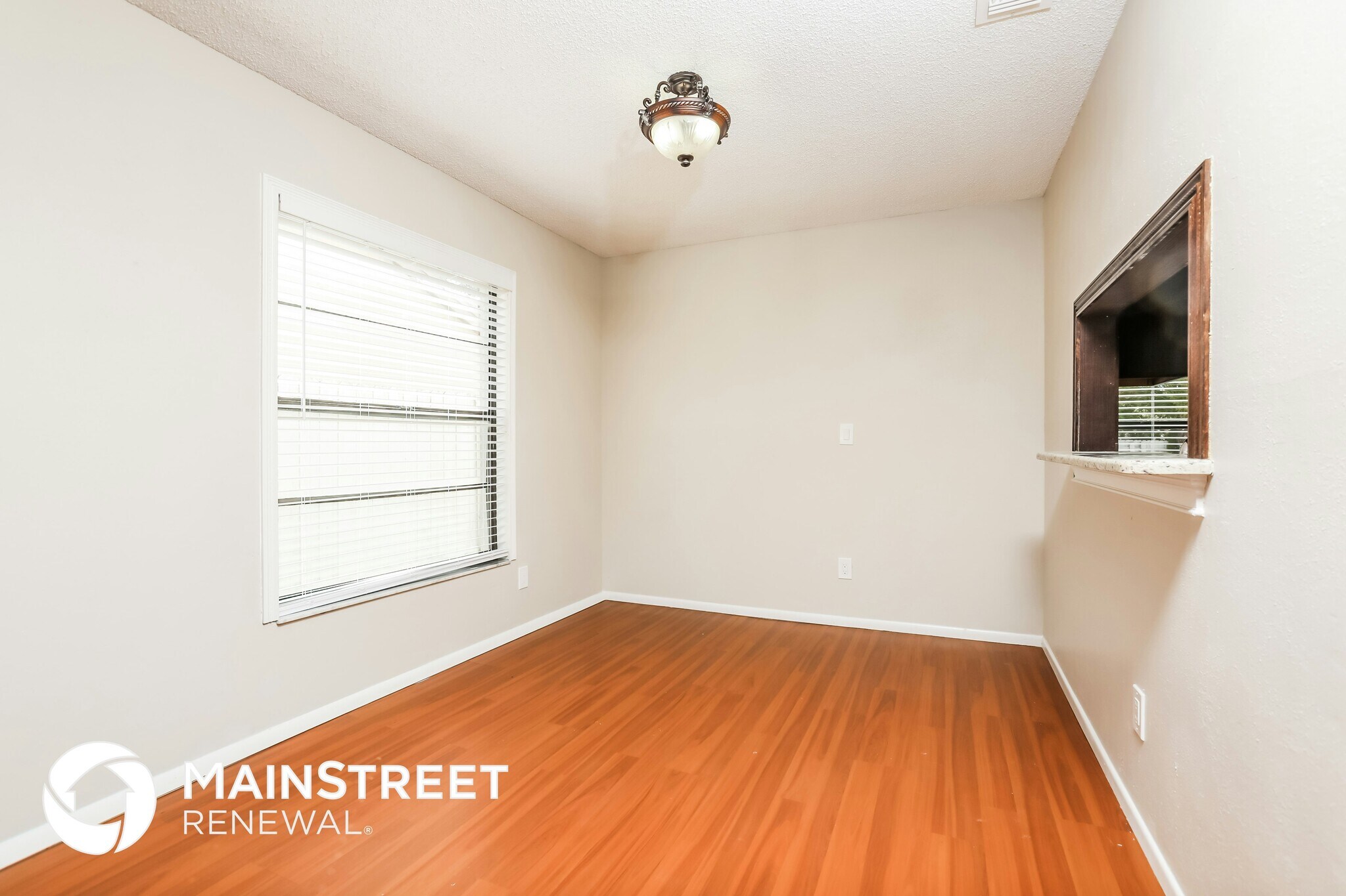 Building Photo - 1932 Tindaro Dr