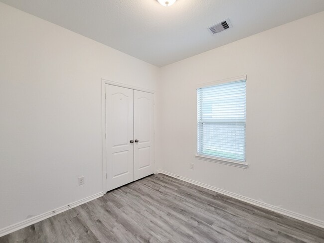 Building Photo - 31351 Horseshoe Meadow Bend Ln