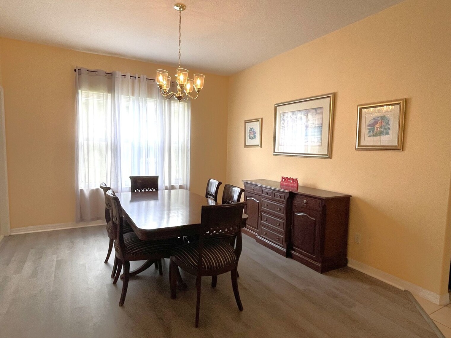 Building Photo - 229 Corvina Dr