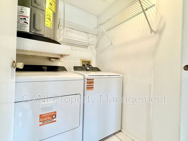 Building Photo - 124 Loblolly Ct