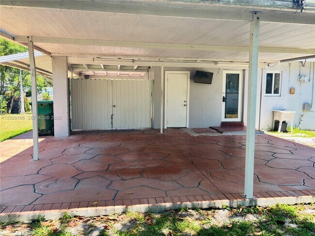 Building Photo - 9820 Caribbean Blvd