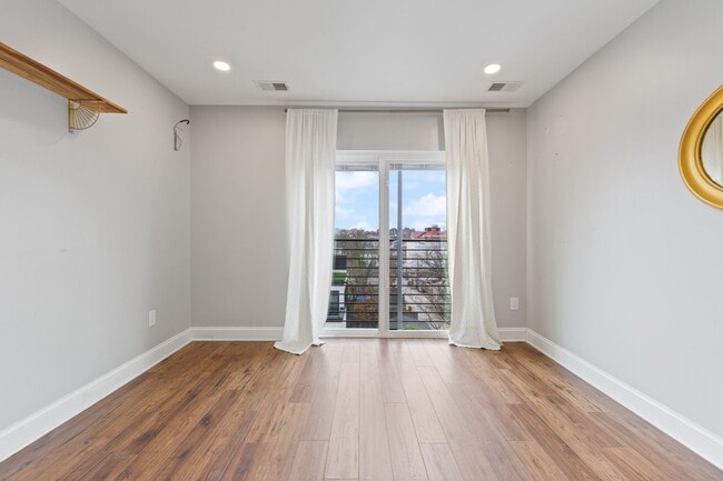 Building Photo - 3301 Georgia Ave NW