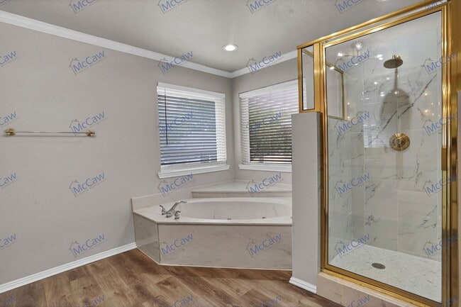 Building Photo - 6113 Lantana Ln