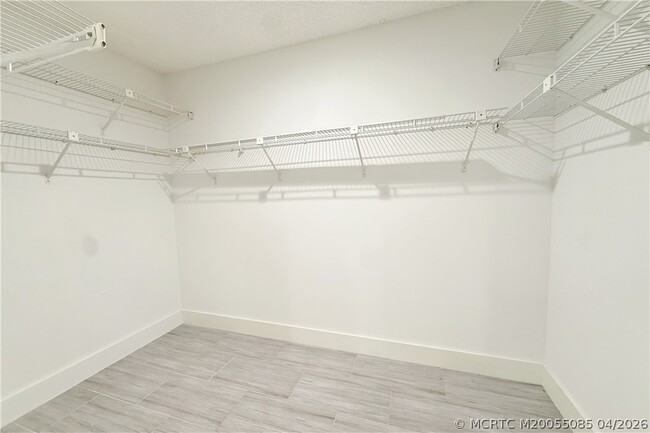 Building Photo - 3505 SW Quail Meadow Trail