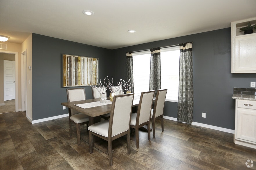Apartment Hunters Pay Rent Apartment Hunters Pay Rent
