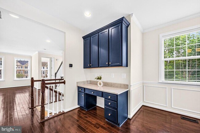 Building Photo - 24821 Mason Dale Terrace