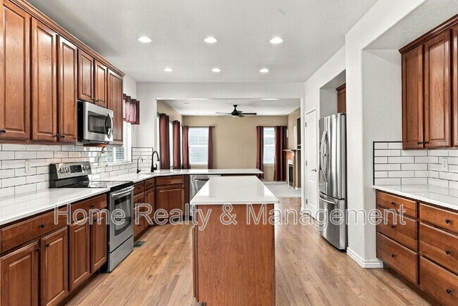 Building Photo - 12236 Kalispell St