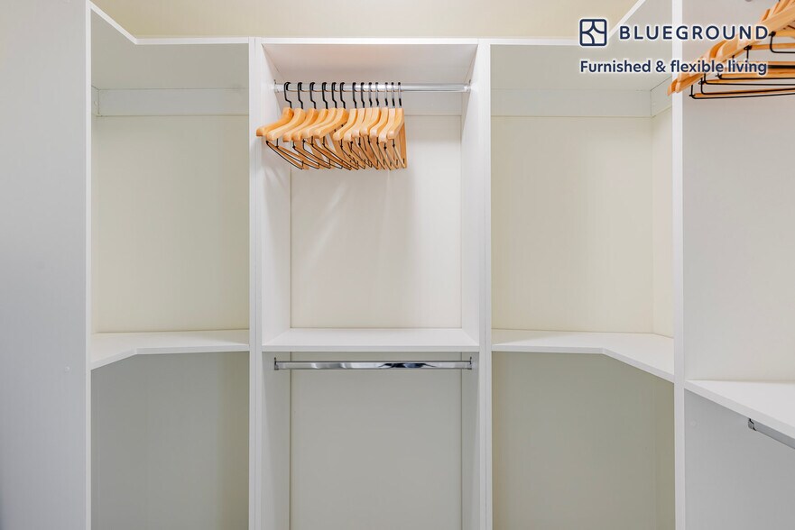 Building Photo - 729 NW 2nd St