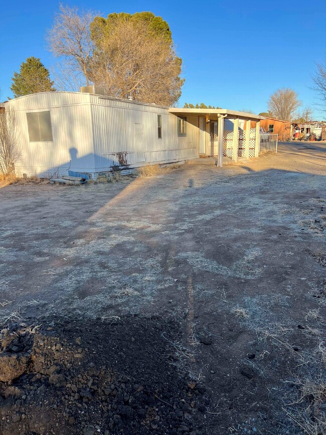 Building Photo - "Charming 4-Bed Oasis in Chino Valley with...