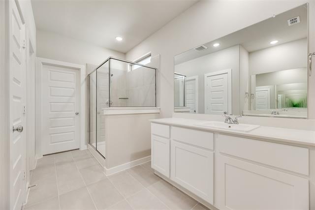 Building Photo - 5511 Chasewood Dr