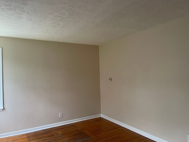 Building Photo - CALL TODAY TO RENT YOUR HOME SWEET HOME !!!