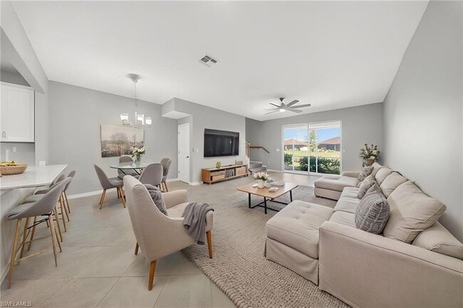 Building Photo - 2898 Blossom Way