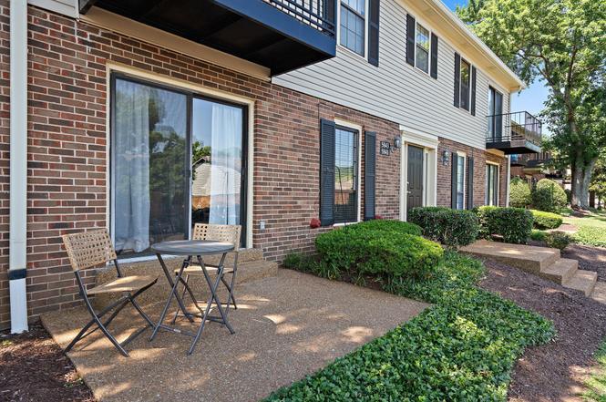 Building Photo - 5841 Brentwood Trce