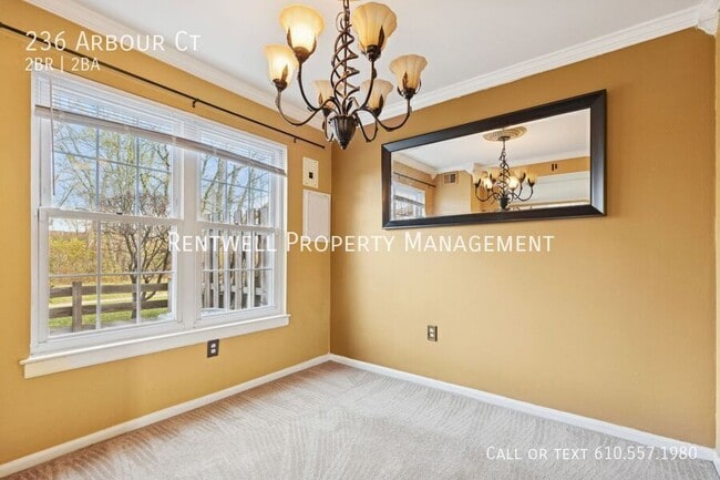 Building Photo - 236 Arbour Ct