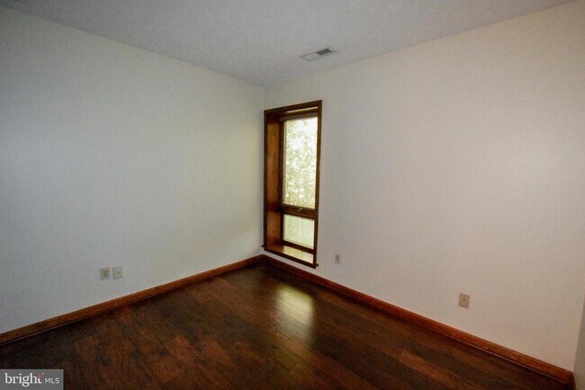 Building Photo - 23247 White Birch Ct