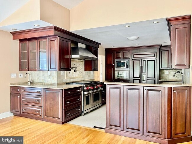 Building Photo - 328 Dodds Ln