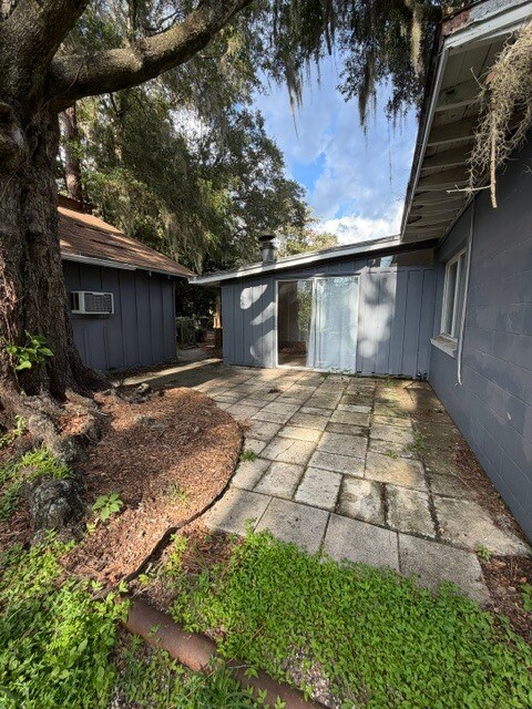 Building Photo - 508 NW 36th Dr