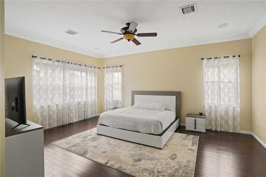 Building Photo - 15674 SW 53rd Ct