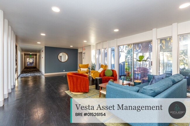 Building Photo - 225 Clifton St