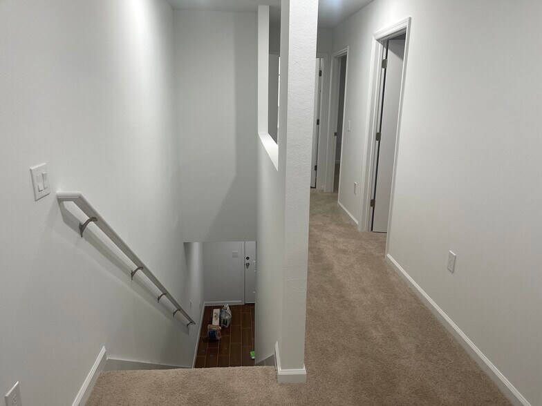 Building Photo - 227 Avenue A NE
