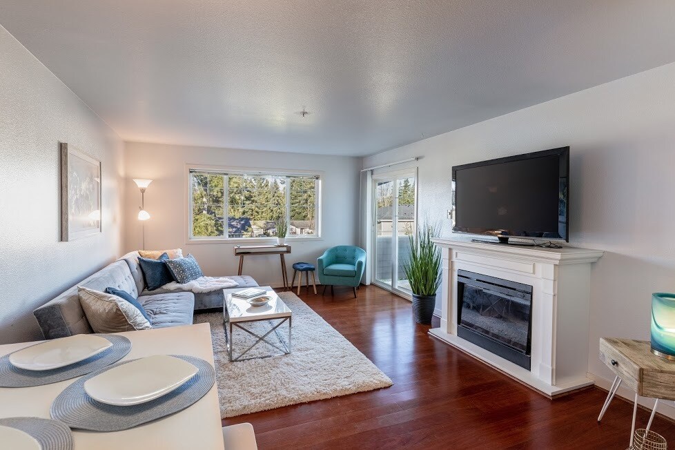 Building Photo - 13203 97th Ave E