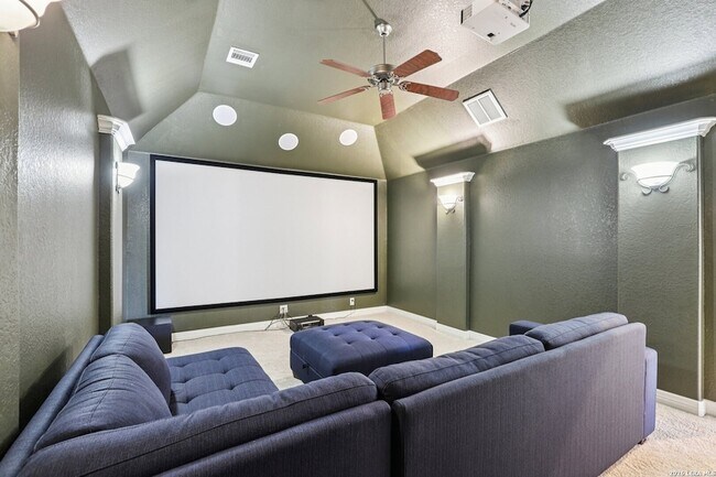 Building Photo - 21706 Miranda Hill