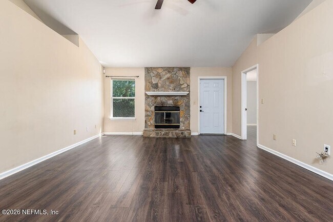 Building Photo - 3317 Cancun Dr E