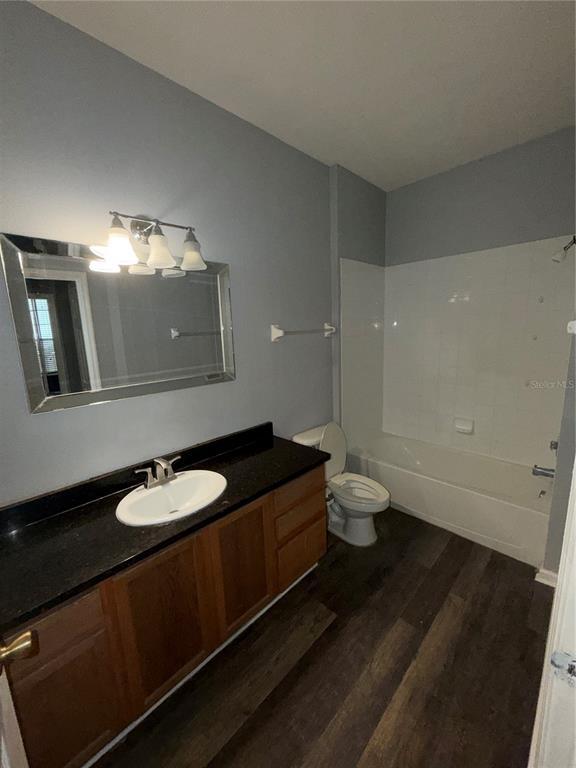 Building Photo - 6100 Stevenson Dr