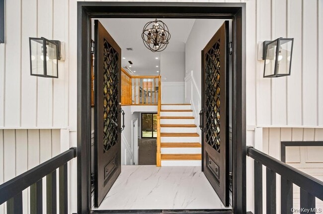 Building Photo - 1 Saratoga St