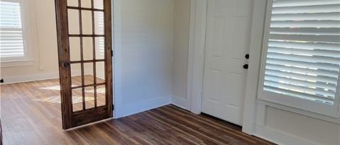 Building Photo - 1603 Woodford Ave
