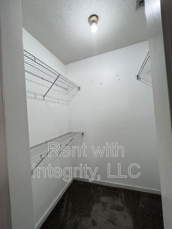 Building Photo - 6444 Cavalcade Trail