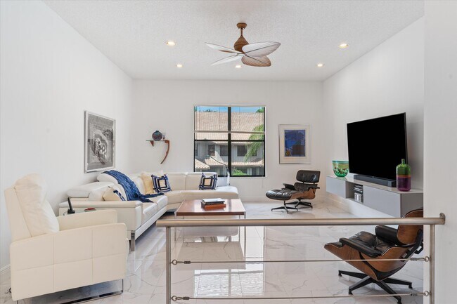 Building Photo - 16837 Isle of Palms Dr