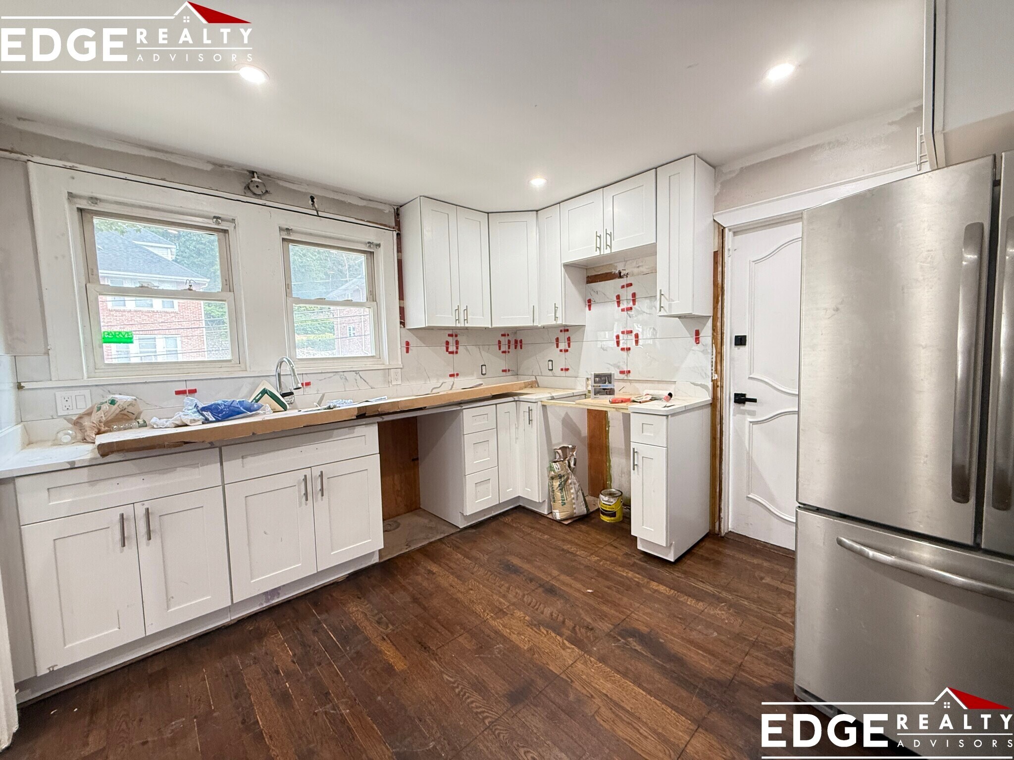 Building Photo - 2 Portina Rd