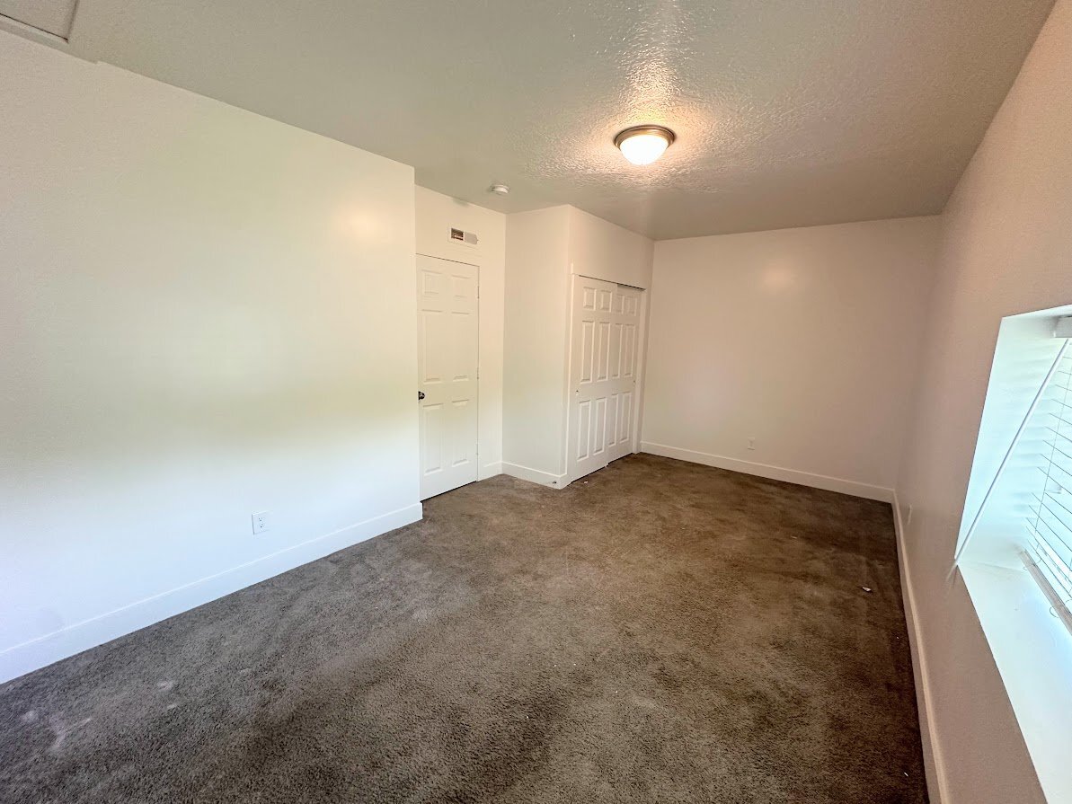 Building Photo - 435 S 900 W