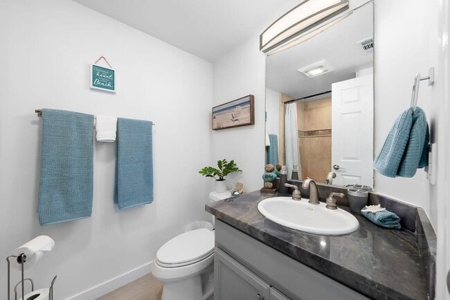 Building Photo - 3901 Ocean Front Walk