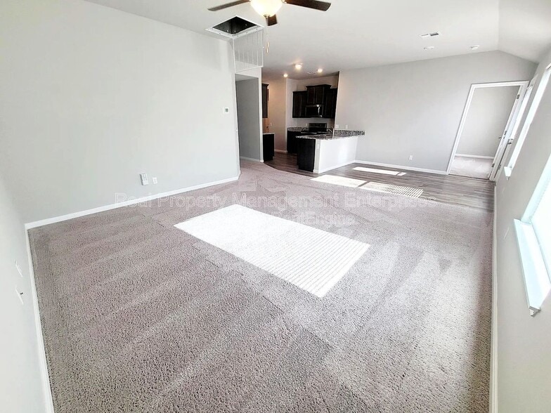 Building Photo - 1701 Crimson Lake Blvd