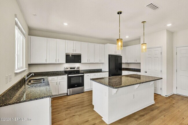 Building Photo - 11321 Panther Lake Ct