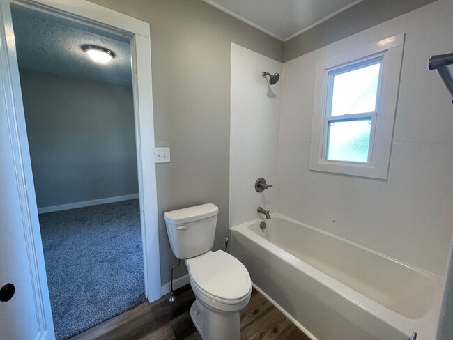 Building Photo - Adorable bungalow in Jenison