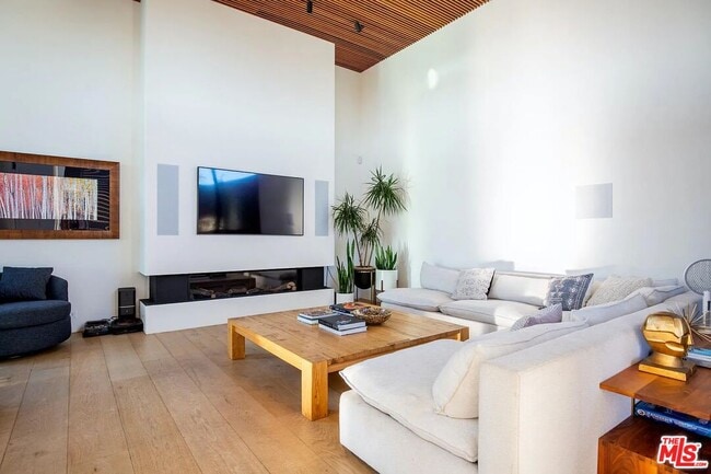 Building Photo - 3715 Wasatch Ave