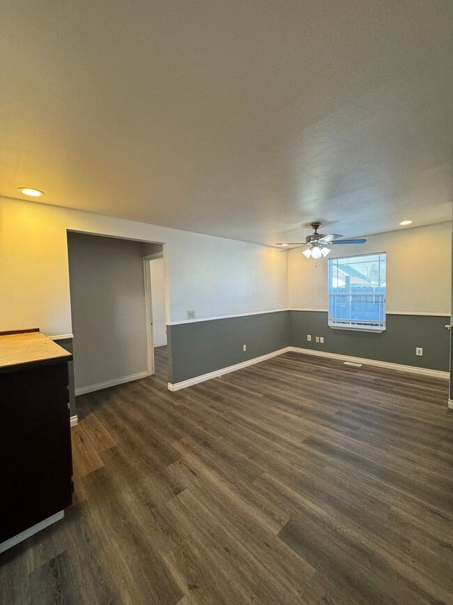 Building Photo - Non-Refundable & Security Deposit Total: $1450.00