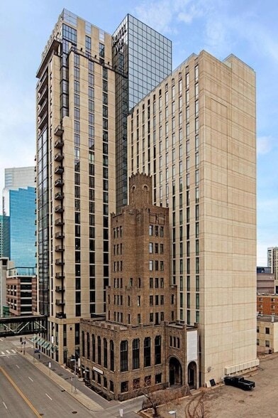 Building Photo - 201 S 11th St