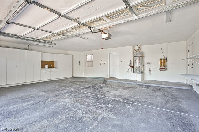 Building Photo - 8052 Marbella Cir