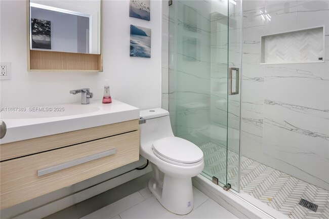 Building Photo - 1230 S 13th Ave