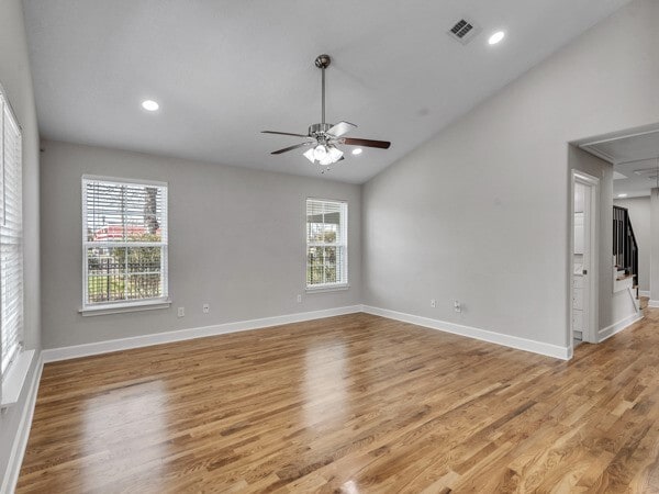 Building Photo - 1105 Panama St