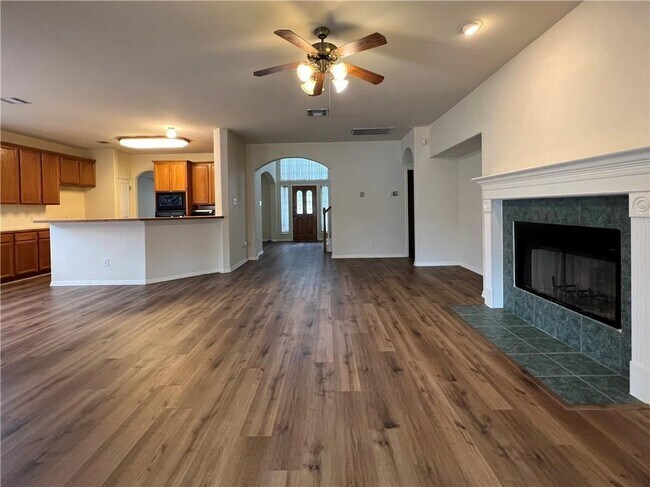 Building Photo - 12720 Twisted Briar Ln