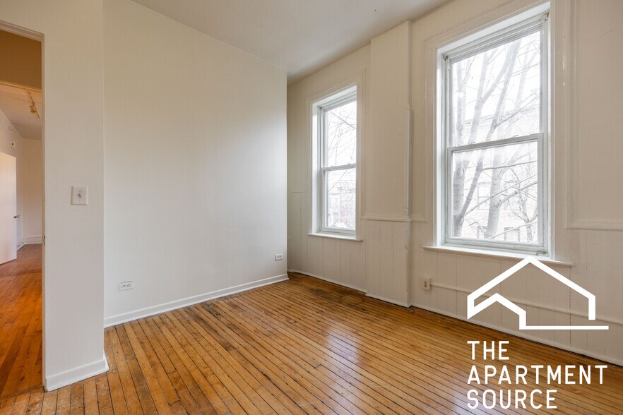 Building Photo - 2059 N Clifton Ave